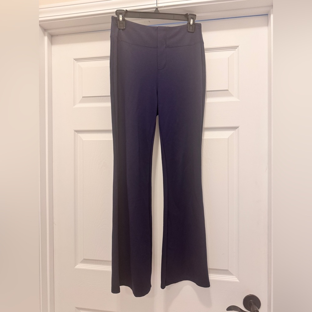 HALARA Flex Sculpknit Hi Waist Backside Pocket Slight Flare Pant Sm/P Dress Blue